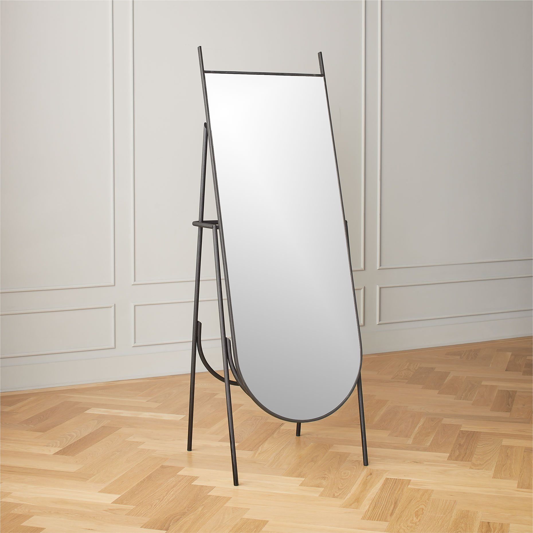 RolfFloorMirrorAVSHS21